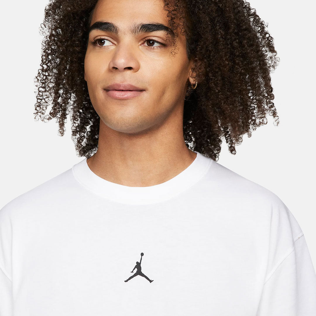 Camiseta Jordan DRI-FIT Sport en blanco