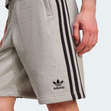 Short adidas Originals Stripe en gris