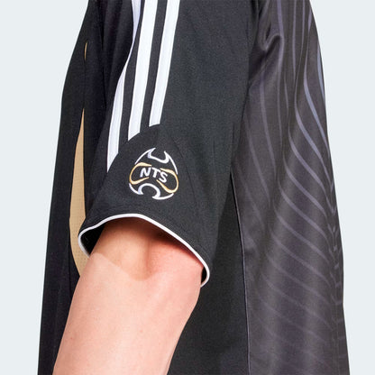 Camiseta adidas Originals x NTS Radio Jersey