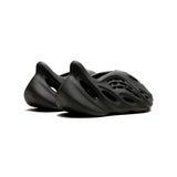 adidas Yeezy Foam RNR Carbon