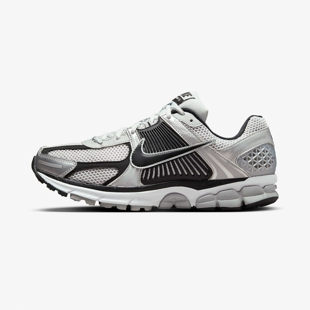 Nike Zoom Vomero 5 Metallic Silver Black