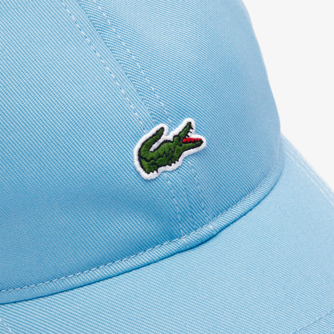 Gorro Lacoste basic Logo en celeste