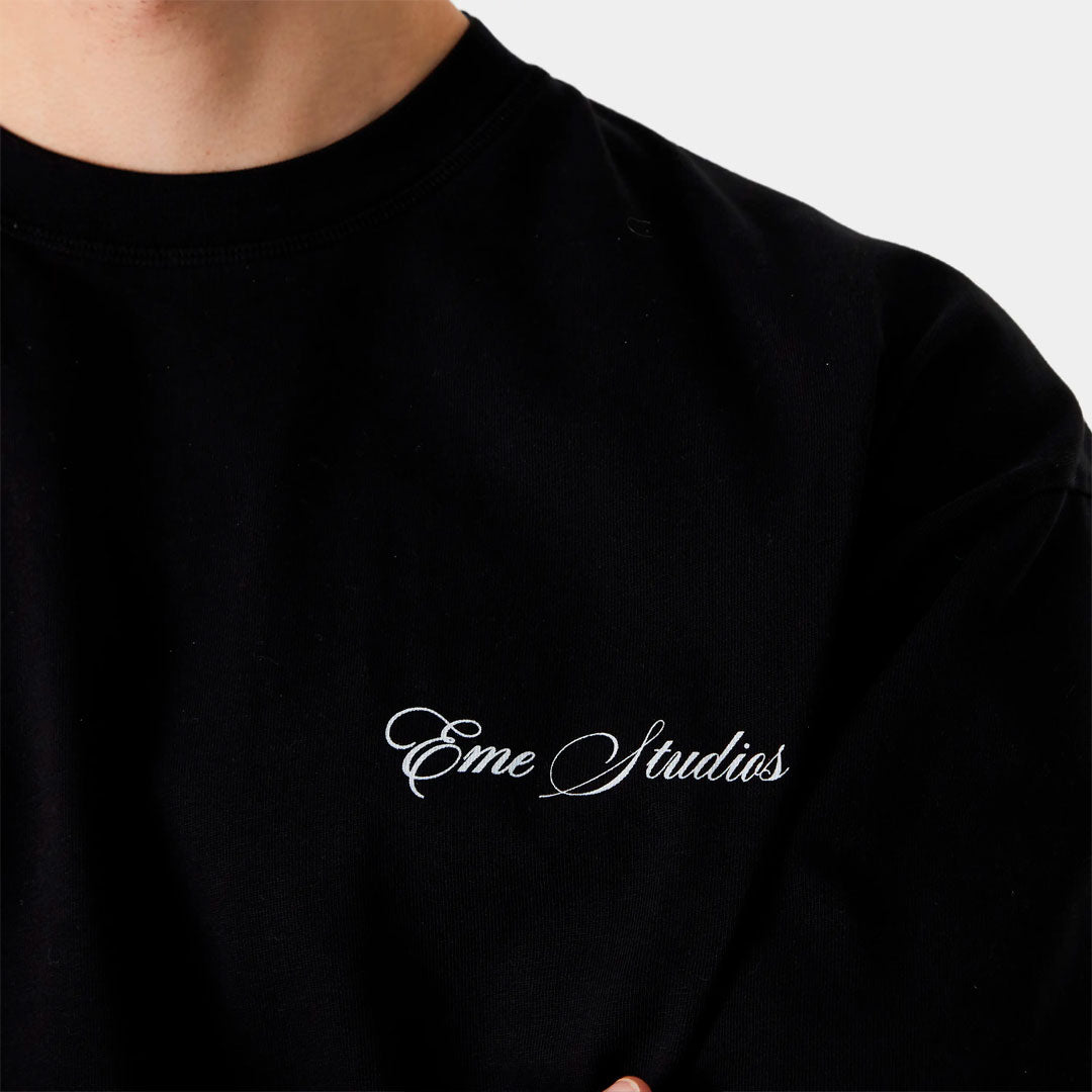 Camiseta Eme Studios Courageous Shadow