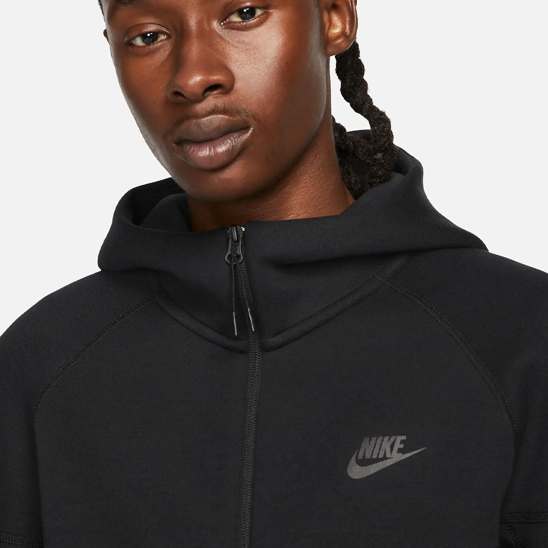Campera Nike Tech Black