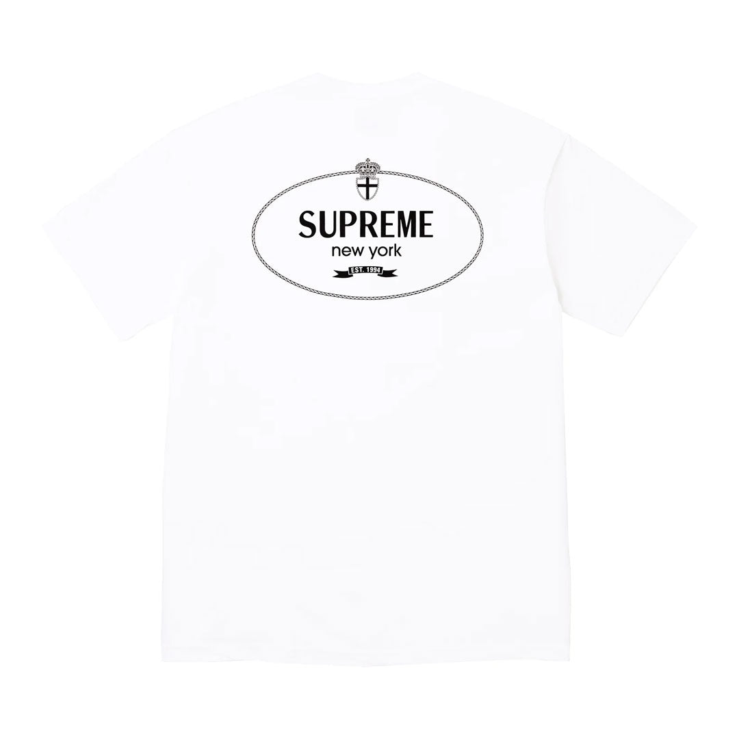 Camiseta Supreme Crest en blanco