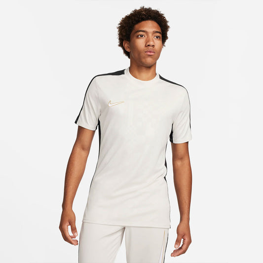 Camiseta Nike Dri-FIT Academy en blanco