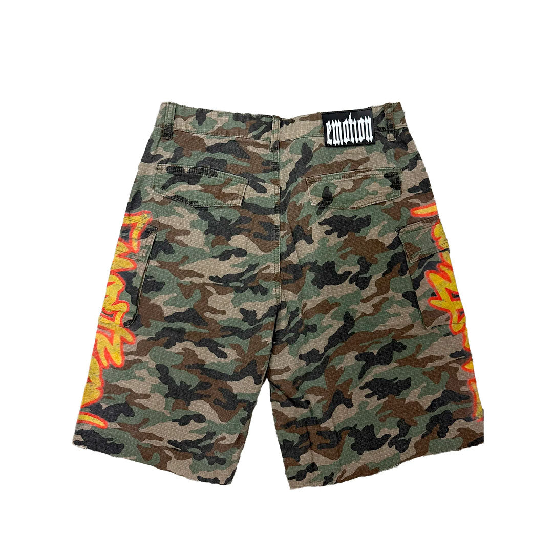Short Mixed Emotion Battle Camo