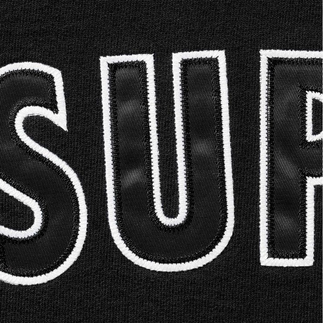 Campera Supreme Football Spell out