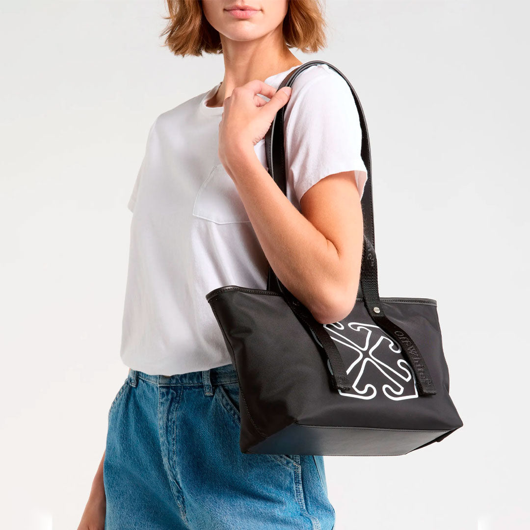 Cartera Off-White Classic Day Off