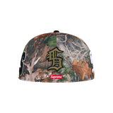 Gorro Supreme x New Era Multi S Logo en camo