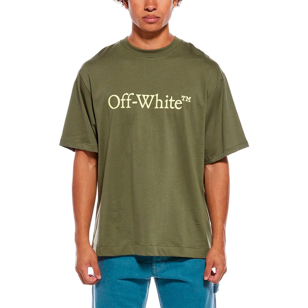 Camiseta Off-White Bookish Logo Oversize Winter Moss