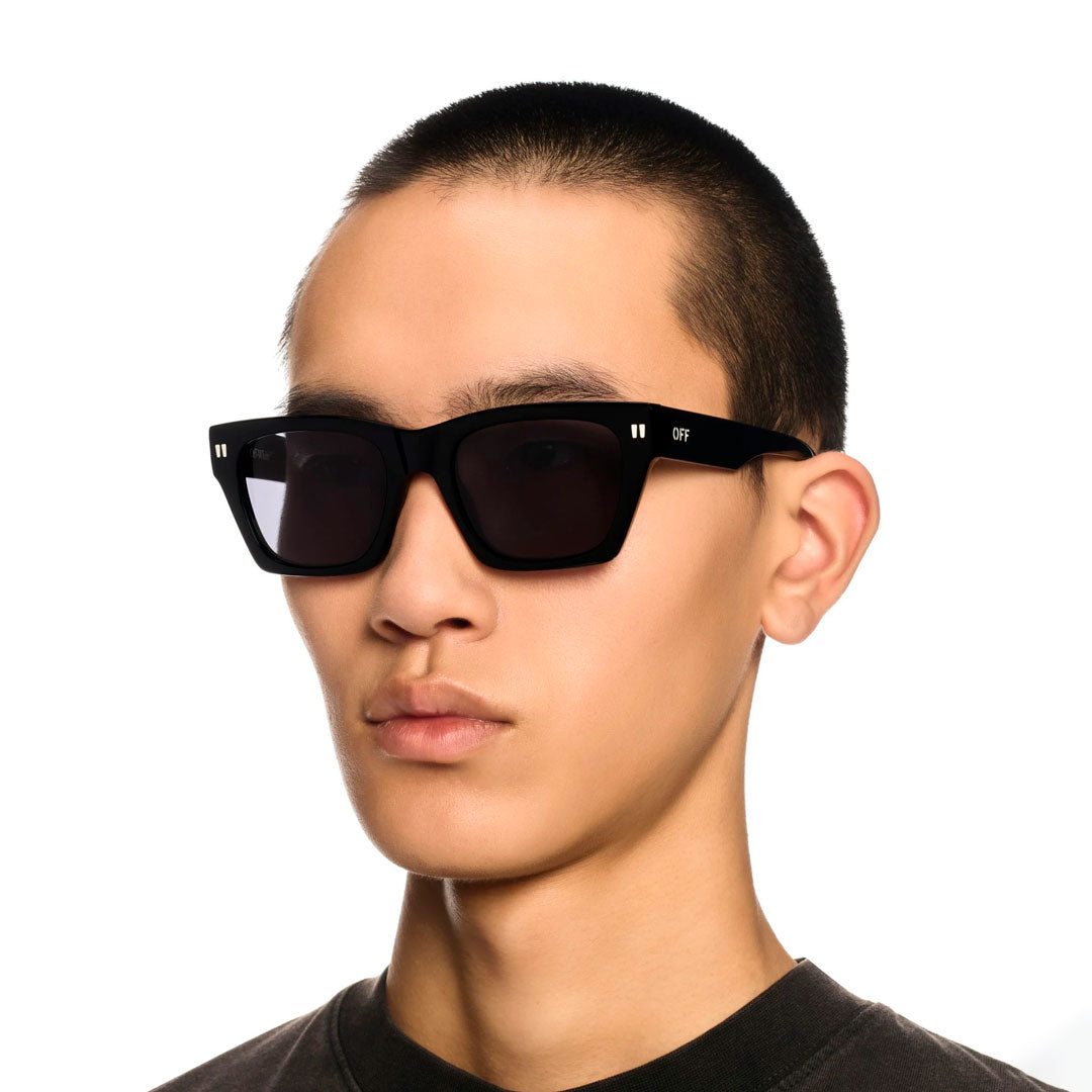 Lentes OFF-WHITE Valdez Black Dark
