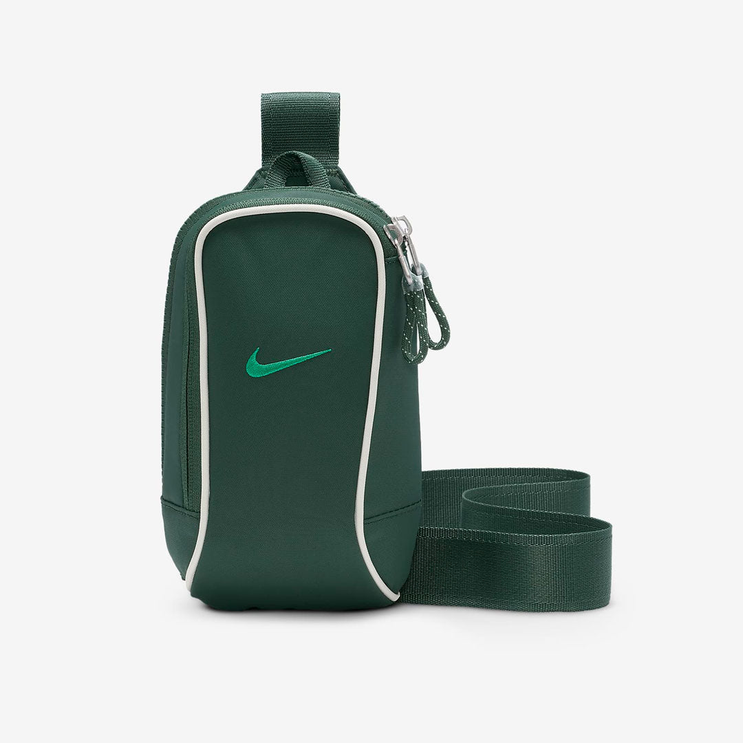 Crossbody bag Nike Essentials en verde