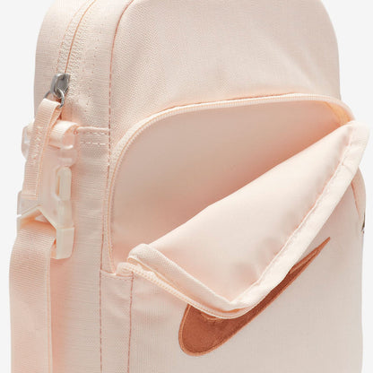 Crossbody bag Nike Heritage en rosa