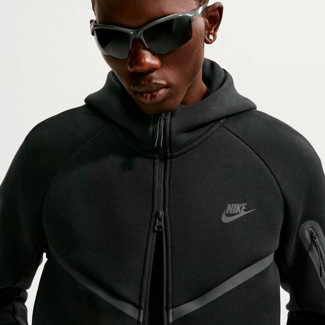 Campera Nike Tech Black